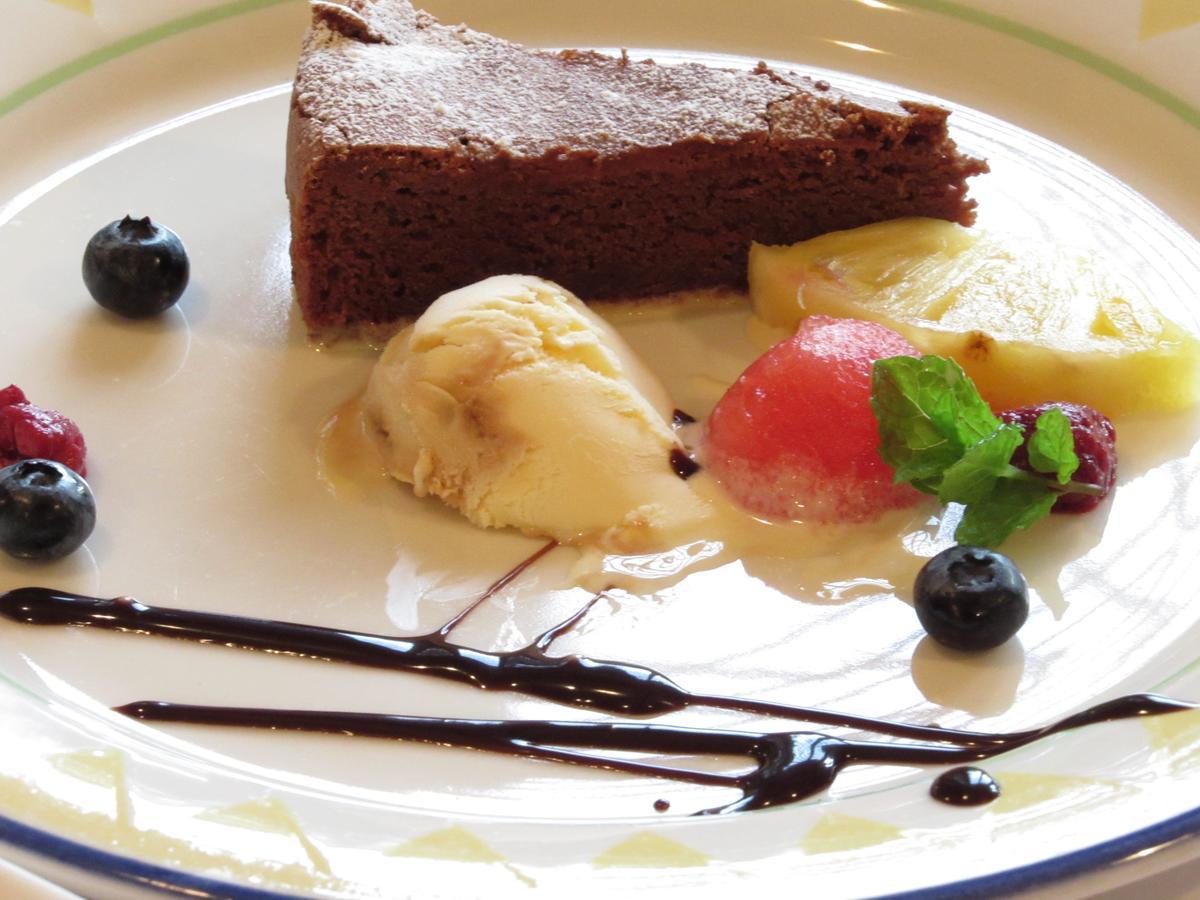 ペンション ちゃうちゃう Bed & Breakfast ฮาคุบะ ภายนอก รูปภาพ